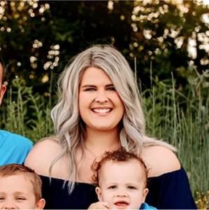 Meet your Posher, Justine